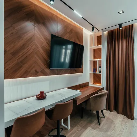 Apartment Bw Symphony *