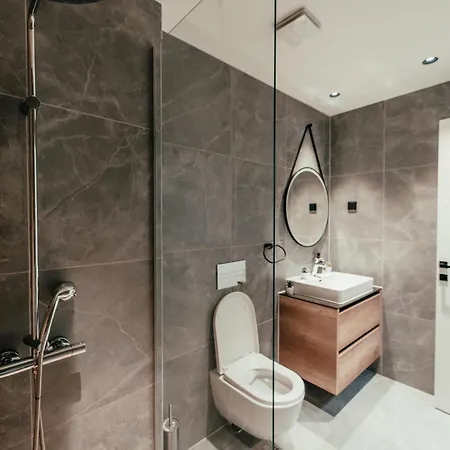 Bw Symphony Apartment *